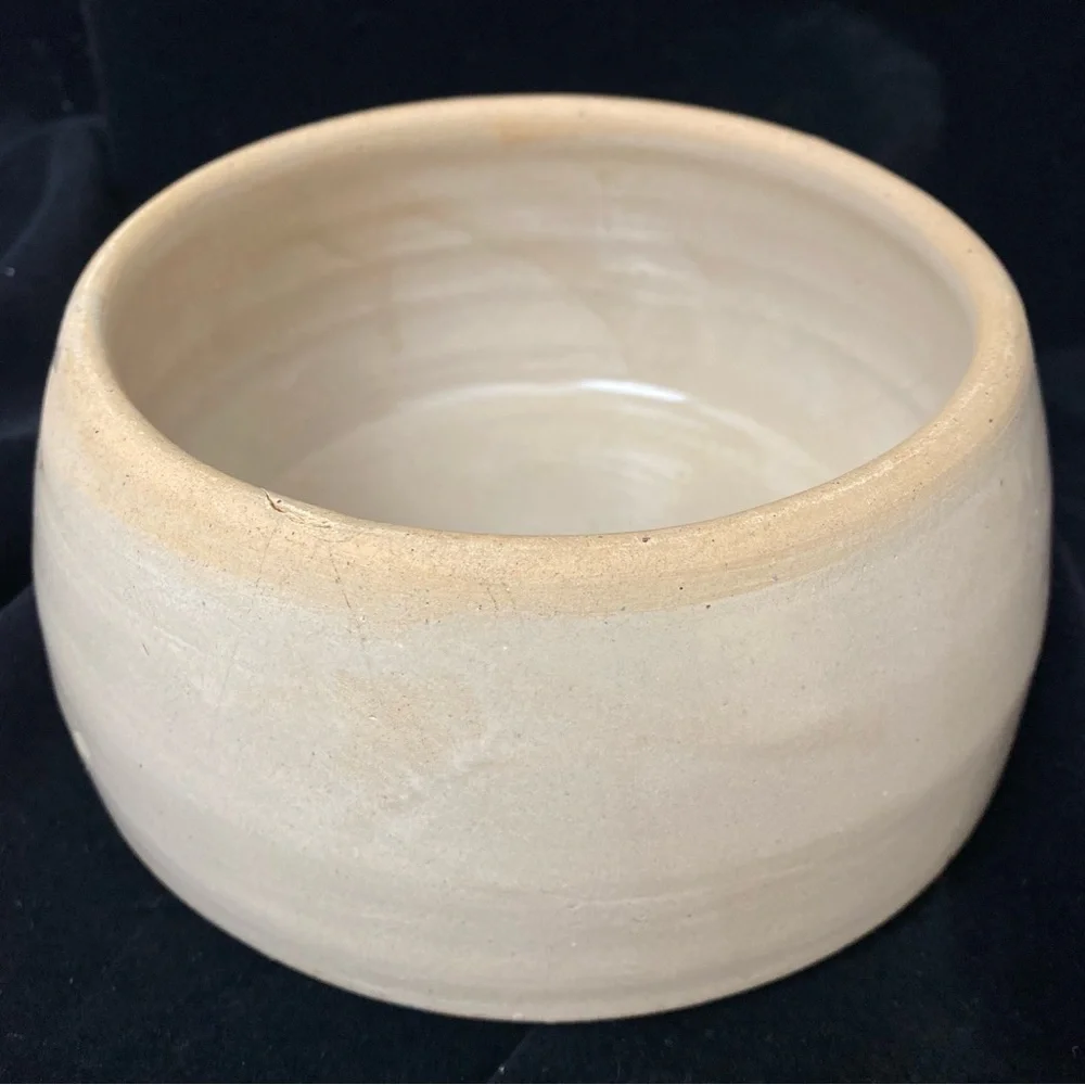 Vintage Primitive Rustic 5.5” Stoneware Crockery No-Tip Animal Food Bowl - Picture 1 of 13